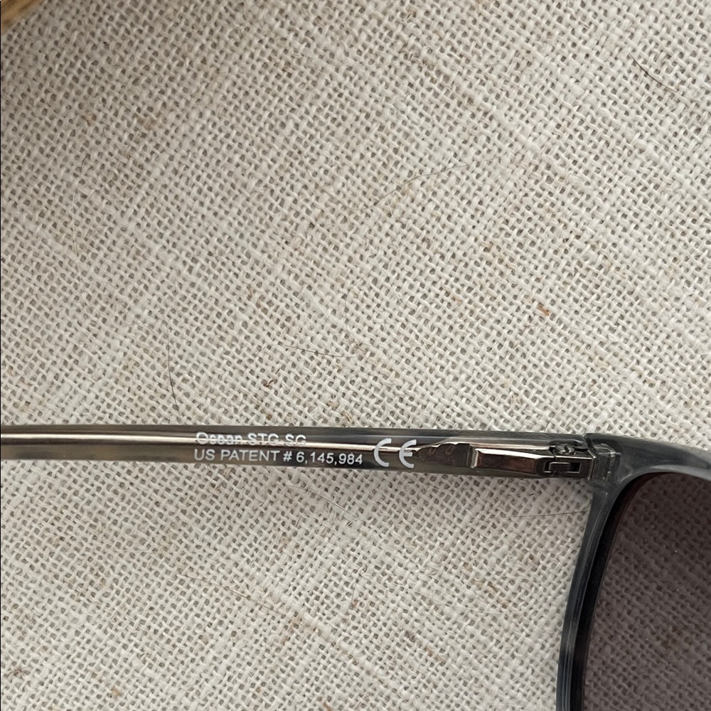 Maui Jim / Sunglasses - Picture 4 of 6